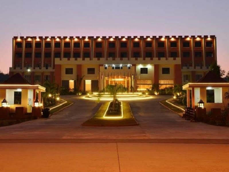 Great Wall Hotel - Nay Pyi Taw Oattara Thiri Eksteriør bilde